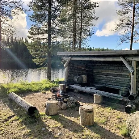 Mestarikaempaet B 9 - Cozy Lakeside With Sauna *